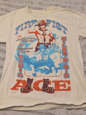 Men's Cream One Piece Ace Graphic T-Shirt Sz: M